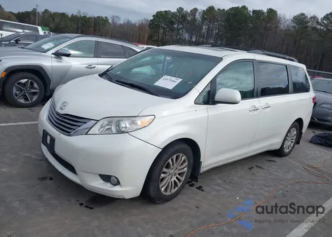 2017 Toyota Sienna Xle/Limited from USA, damaged, VIN 5TDYZ3DC8HS792227